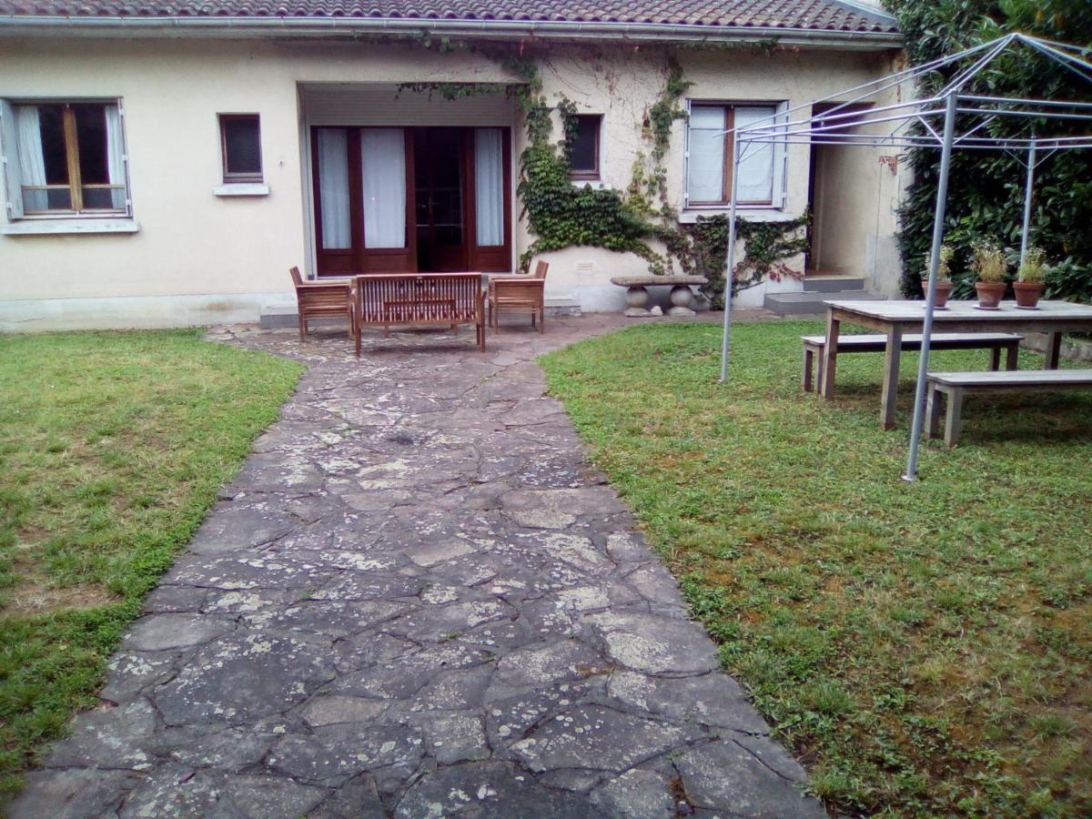 Villa Des Marronniers มิร็องด์ ภายนอก รูปภาพ
